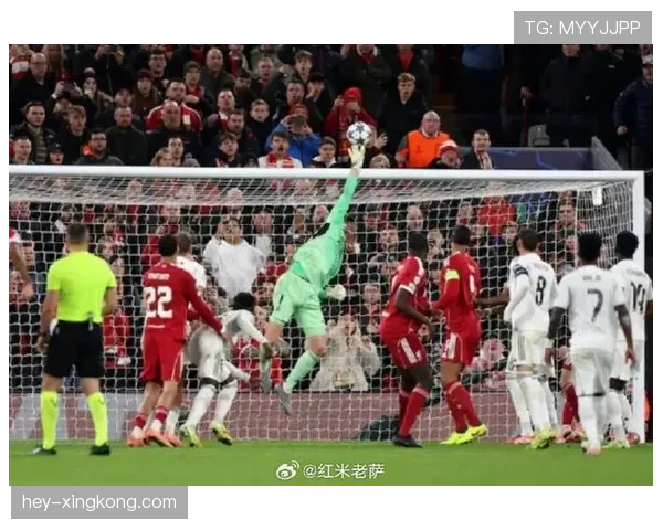 库尔图瓦高位逼抢与连续扑救如何重塑皇马后防稳定性？